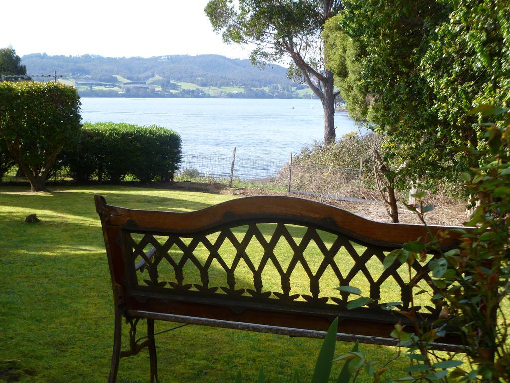 Donalea Bed And Breakfast & Riverview Apartment Castle Forbes Bay Номер фото